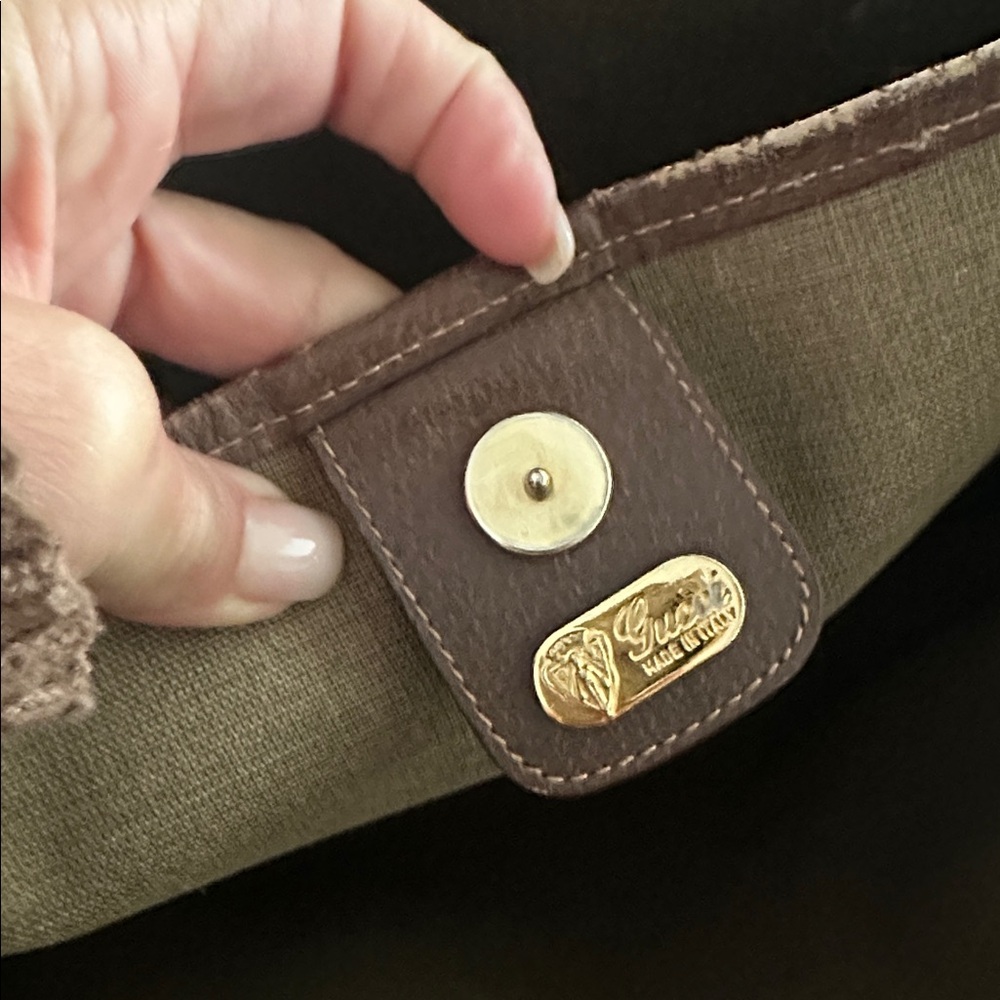 RARE Vintage GUCCI monogram large tote bag
1980s with coin purse - Picture 8 of 16
